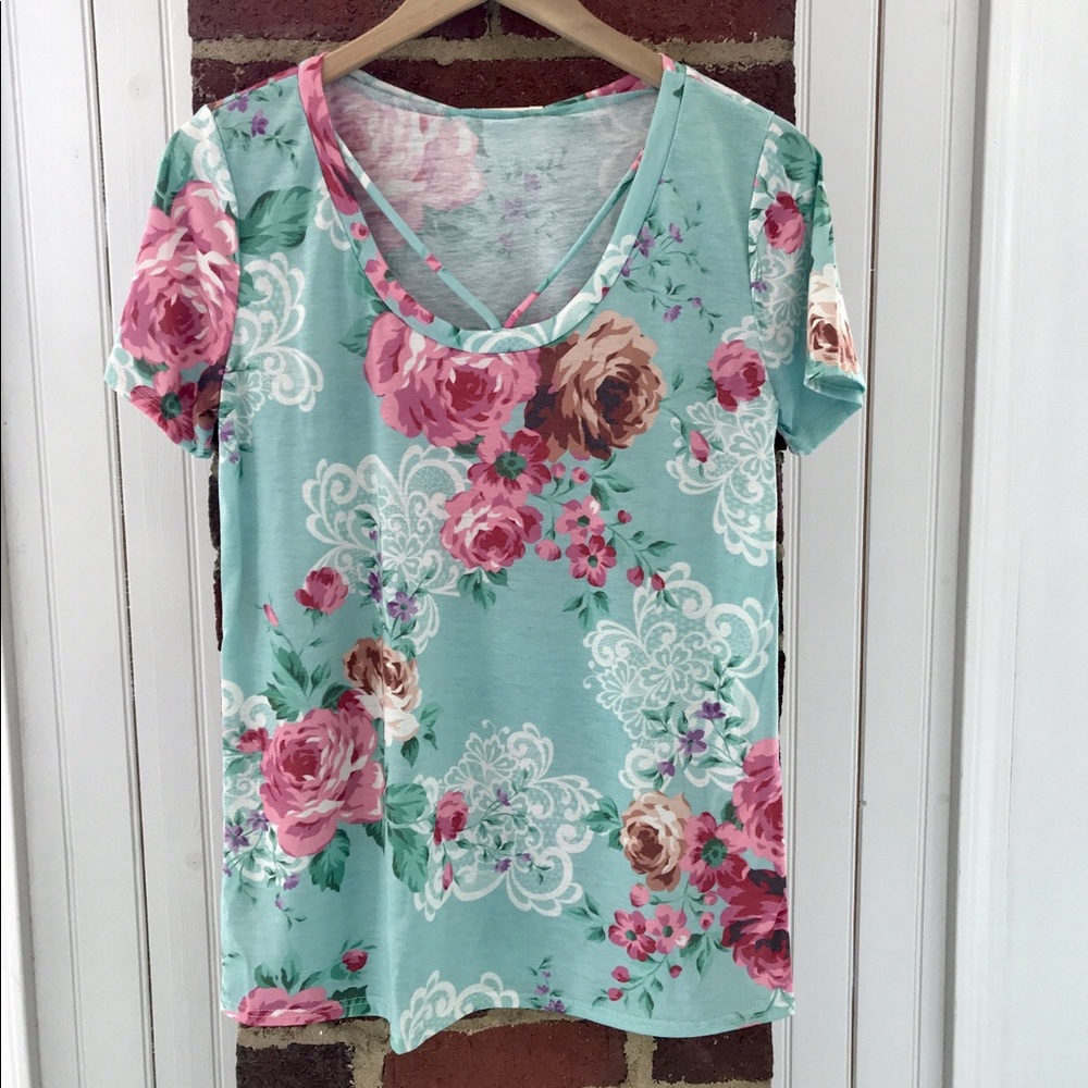 Bunches of Bouqets Top